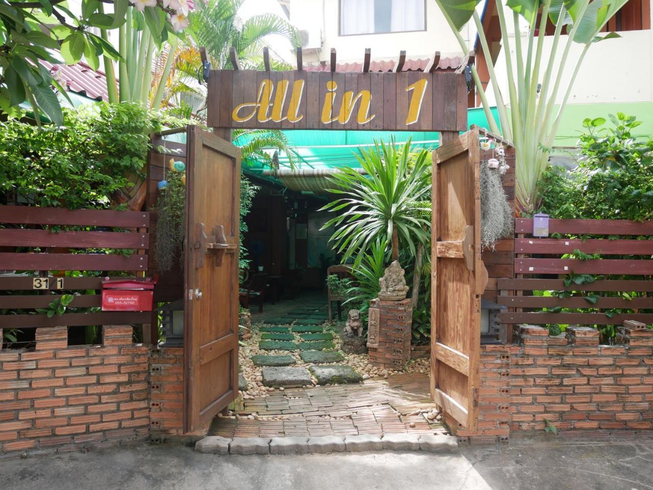 All In 1 Guesthouse Csiangmaj Kültér fotó